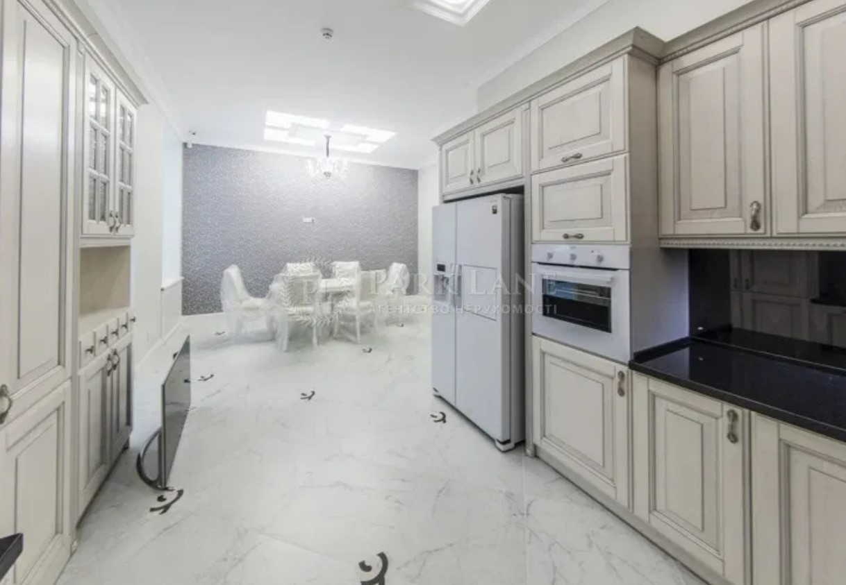 Продажа 4к квартиры в Киеве,  Академика Богомольца ул., 5 9