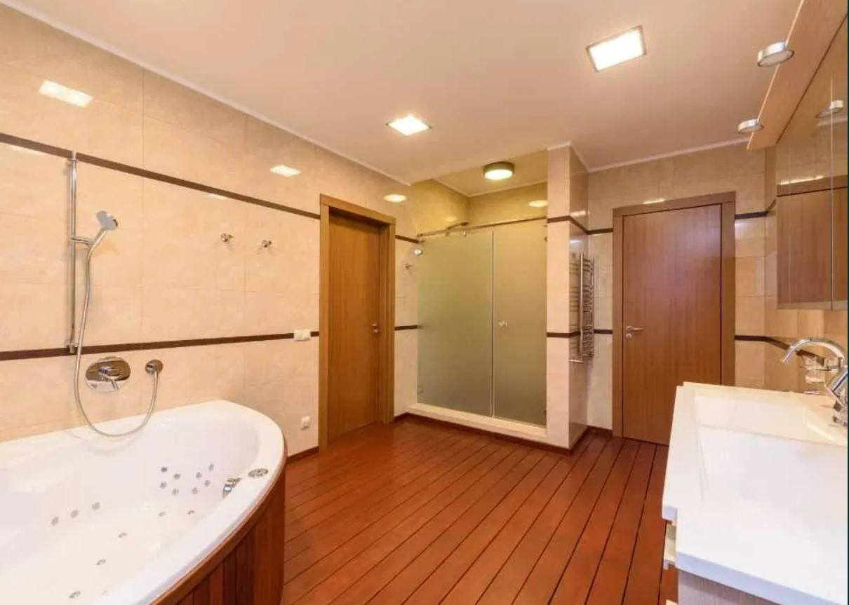 Продажа 4к квартиры в Киеве,  Академика Богомольца ул., 5 8