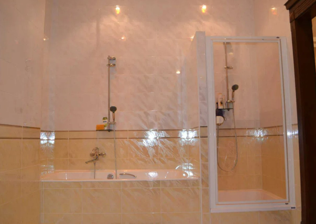 Продаж 4к квартири в Києві, Академіка Богомольця вул., 6 10