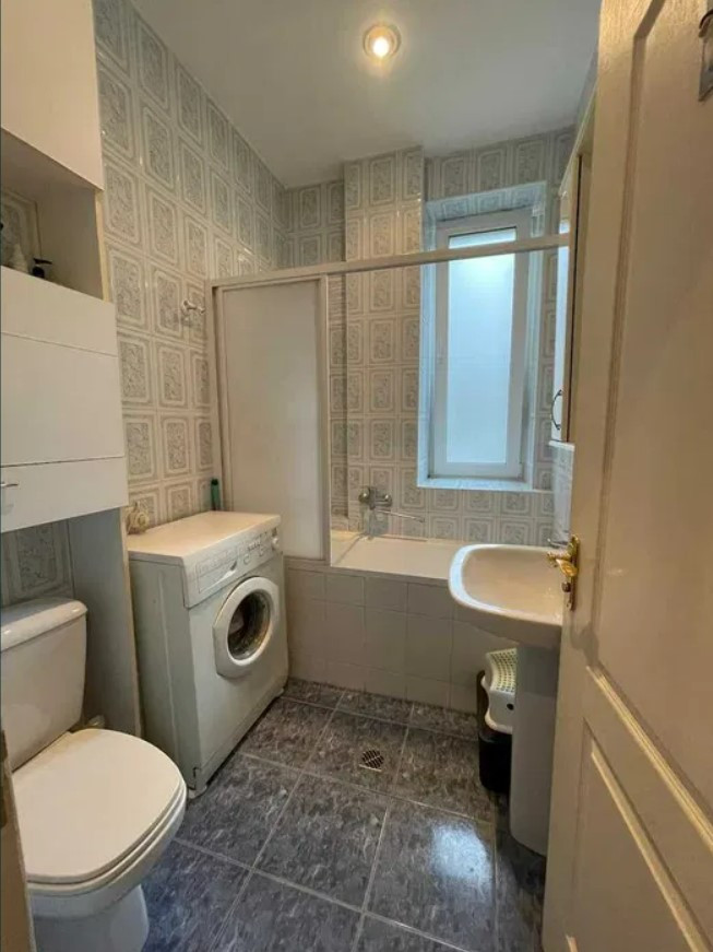 Продажа 3к квартиры в Киеве,  Липская ул., 15В 7