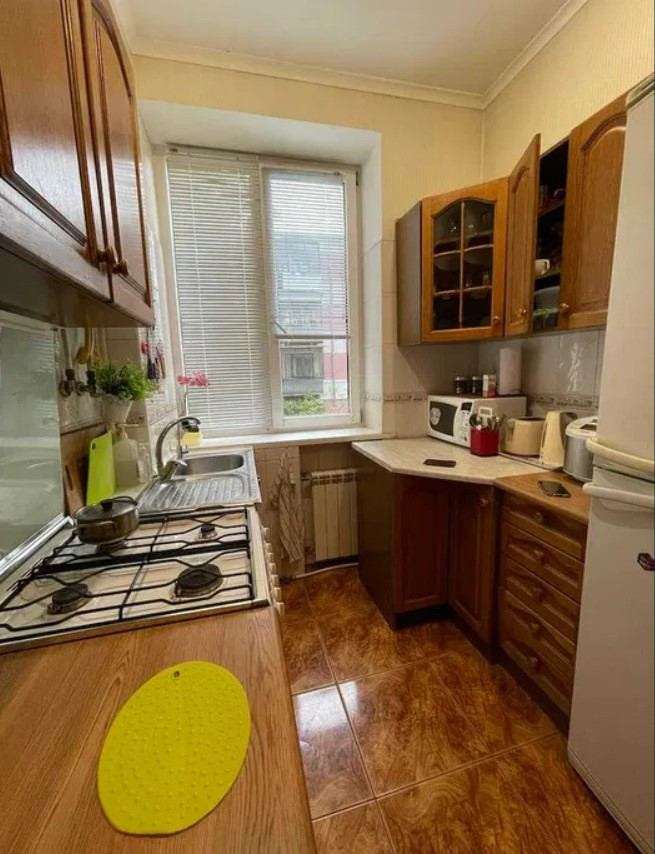 Продажа 3к квартиры в Киеве,  Липская ул., 15В 9