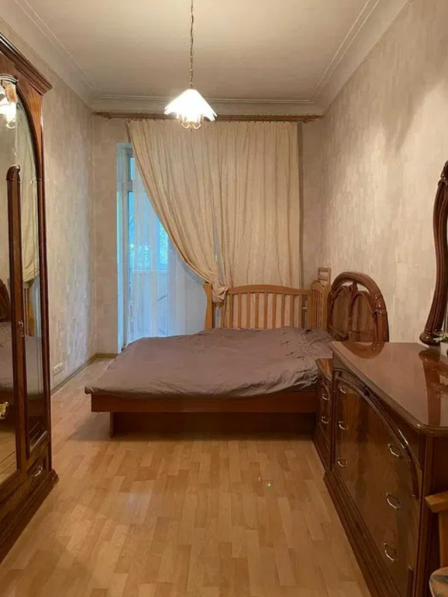 Продажа 3к квартиры в Киеве,  Липская ул., 15В 13