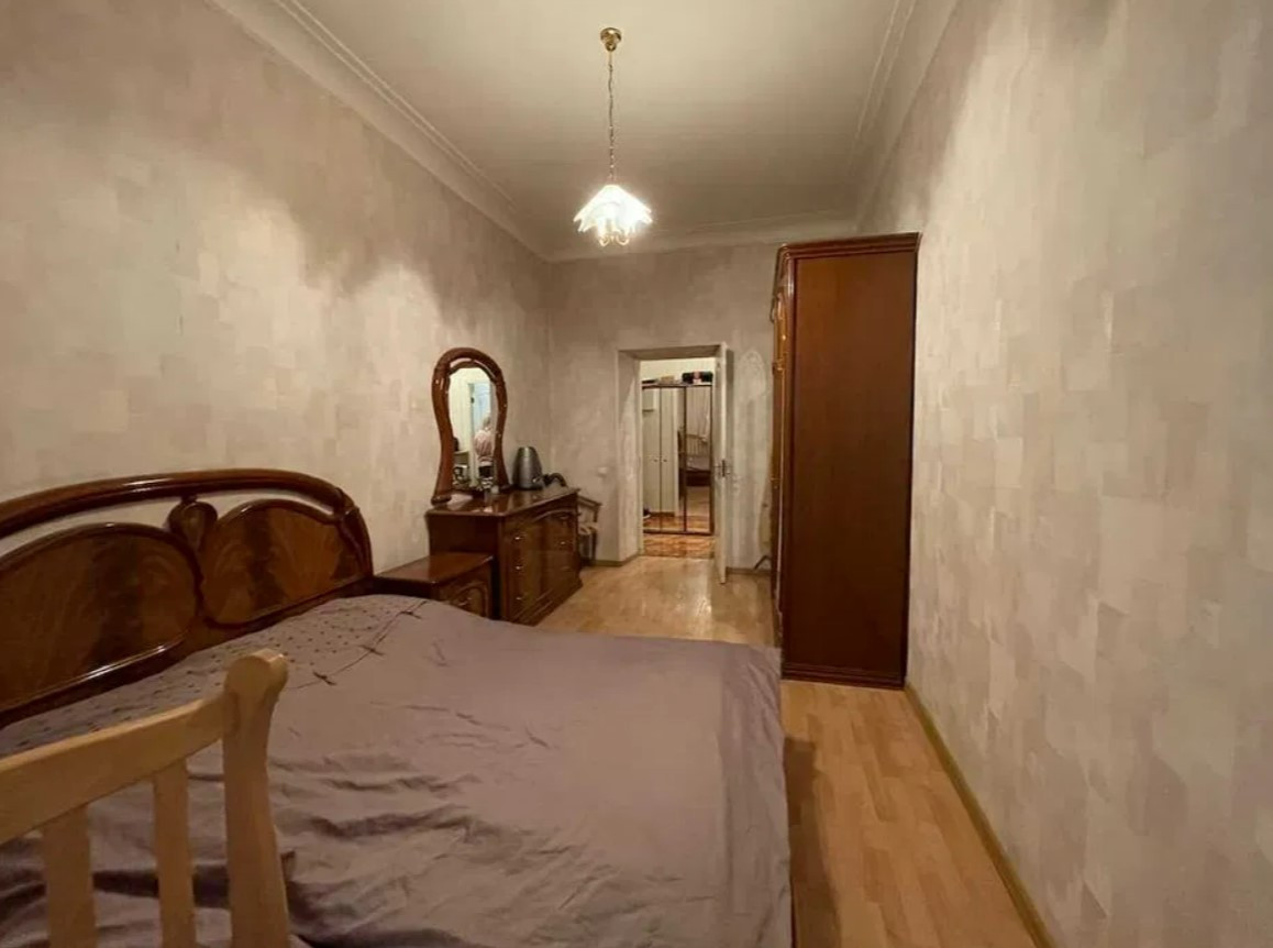 Продажа 3к квартиры в Киеве,  Липская ул., 15В 15