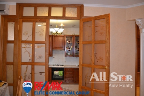 Продажа 4к квартиры в Киеве,  Обсерваторная ул., 10 3