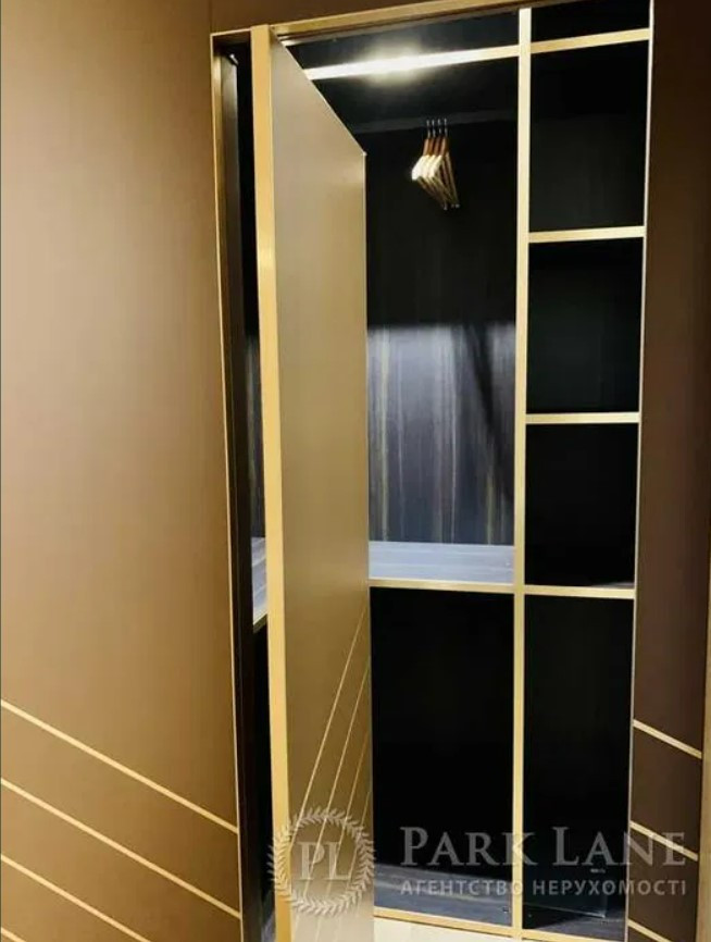 Продажа 3к квартиры в Киеве,  ЖК Роял Тауер, Саксаганского ул., 37К 7