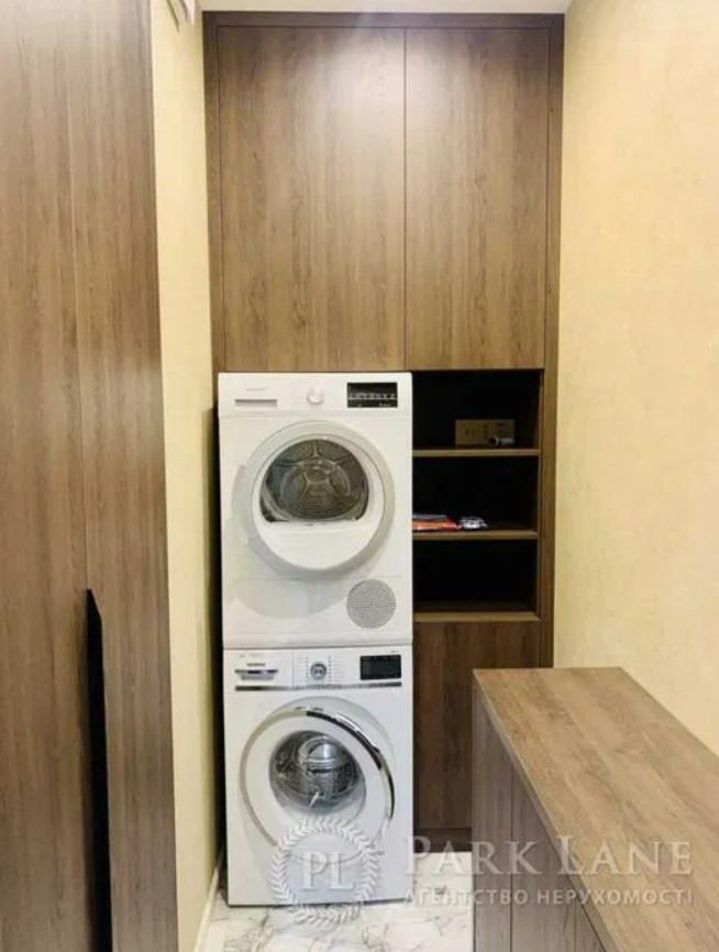 Продажа 3к квартиры в Киеве,  ЖК Роял Тауер, Саксаганского ул., 37К 8