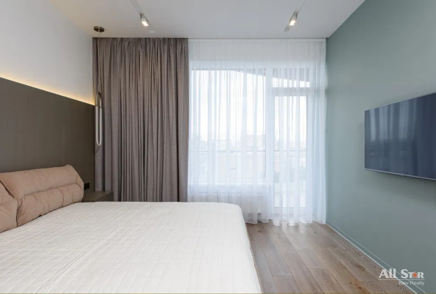 Продажа 2к квартиры в Киеве,  ЖК Альтер Эго, Лабораторный переулок, 7 5