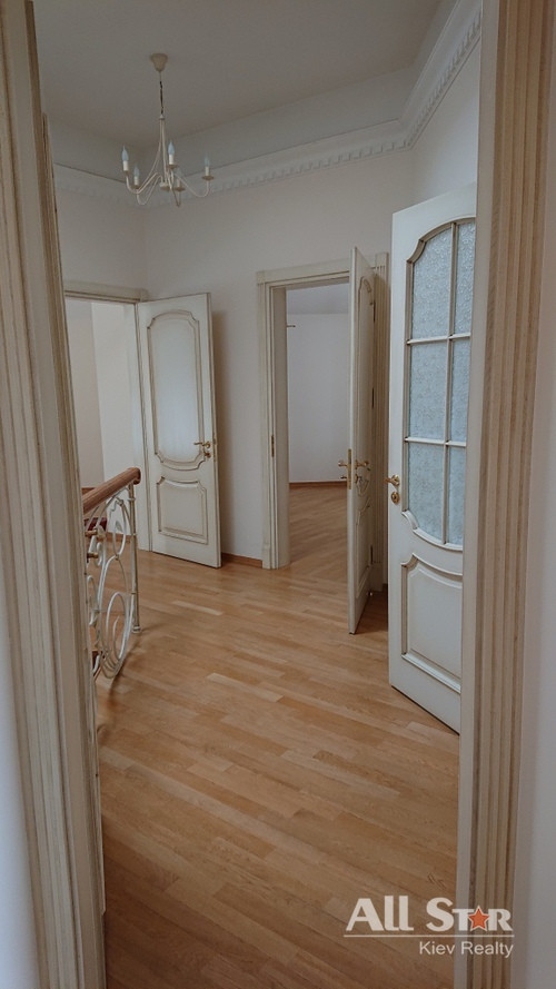 Продажа квартиры в Киеве,  Рейтарская ул., 34 4