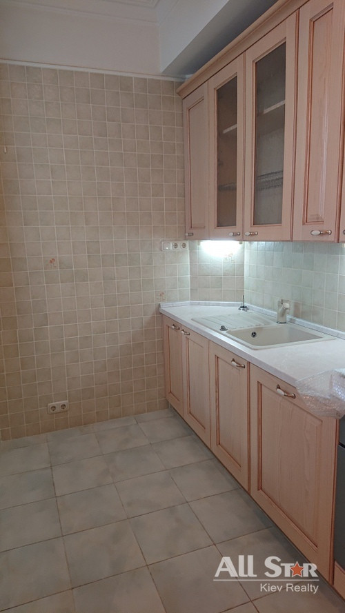 Продажа квартиры в Киеве,  Рейтарская ул., 34 8