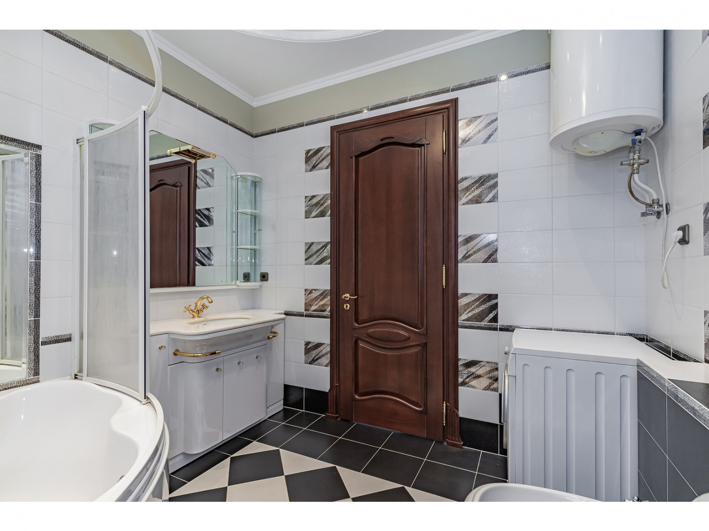 Продажа 4к квартиры в Киеве,  Гончара Олеся ул., 26 5