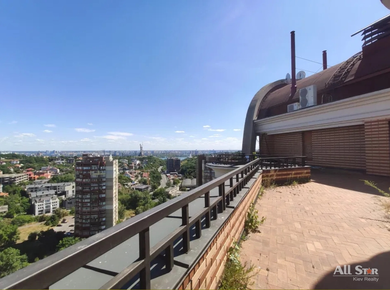 Продажа 5к квартиры в Киеве,  Старонаводницкая ул., 6Б 21