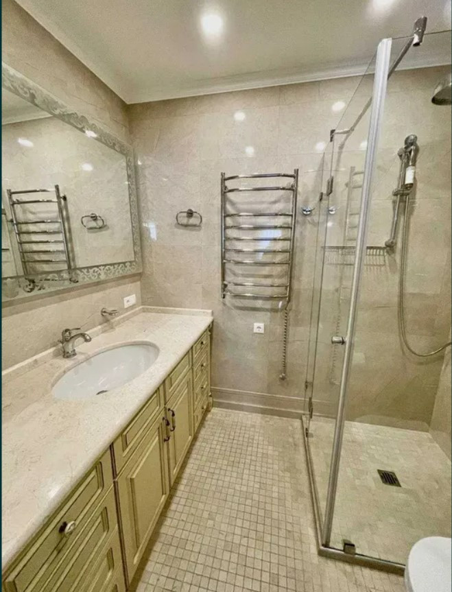 Аренда 4к квартиры в Киеве, Дмитриевская ул., 75 8