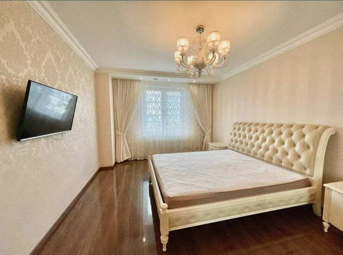 Аренда 4к квартиры в Киеве, Дмитриевская ул., 75 9