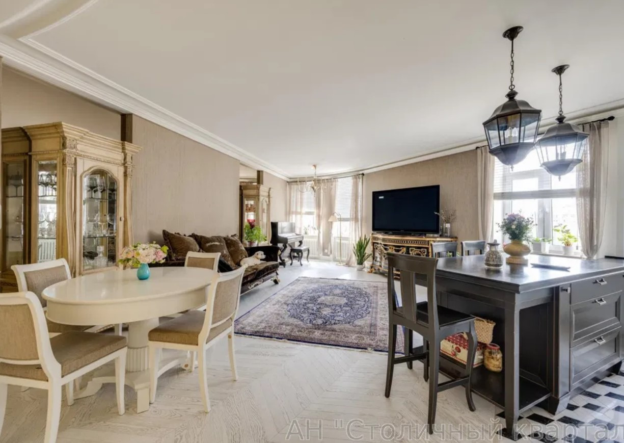Продажа 4к квартиры в Киеве,  Щекавицкая ул., 30/39 0