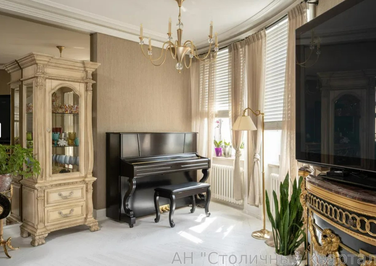Продажа 4к квартиры в Киеве,  Щекавицкая ул., 30/39 4