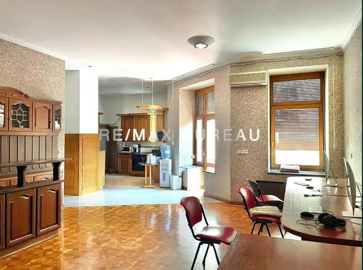 Продажа 7к квартиры в Киеве,  Антоновича ул. (Горького ул.), 3