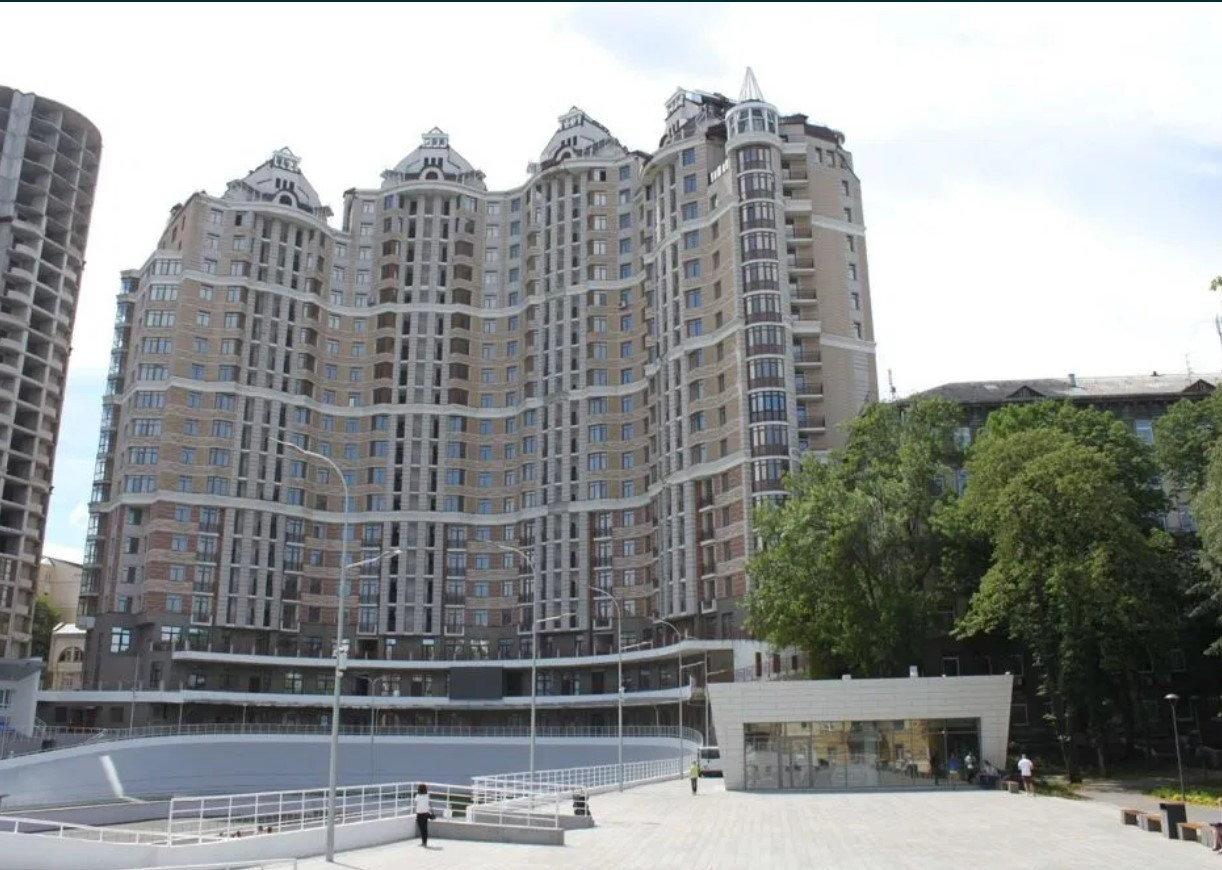 Продажа 4к квартиры в Киеве, Богдана Хмельницкого ул., 58А 2