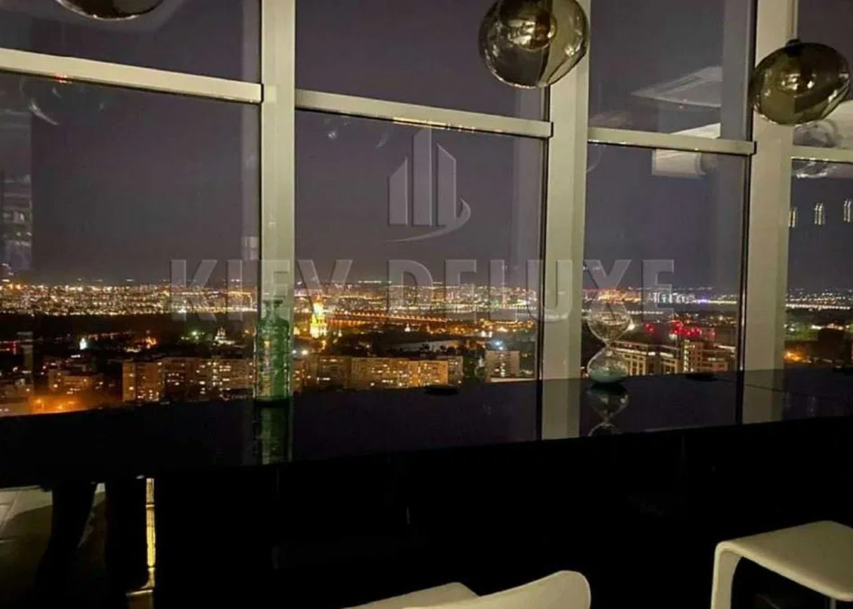 Продажа 3к квартиры в Киеве,  ЖК Карнеги Тауер, Кловский спуск, 7А 19