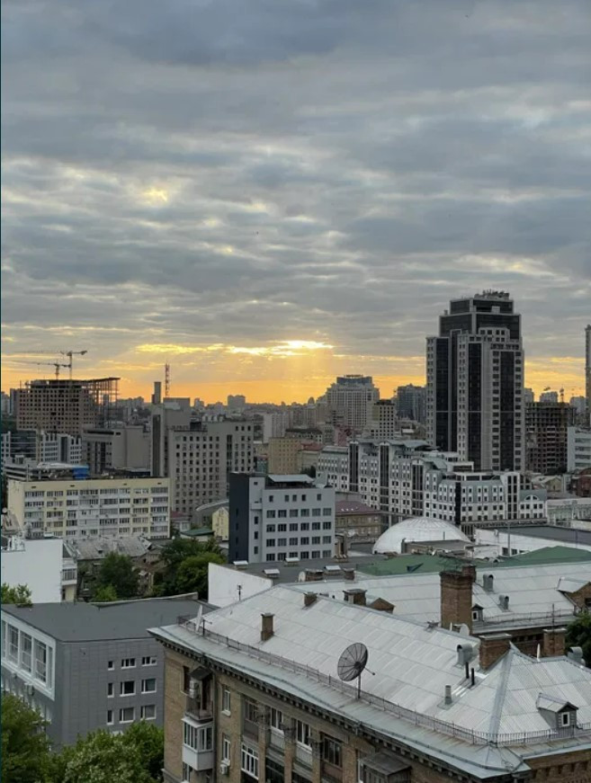 2 BD Apartment for sale in Kiev, Pecherskiy district, Tetris Hall, 1/2