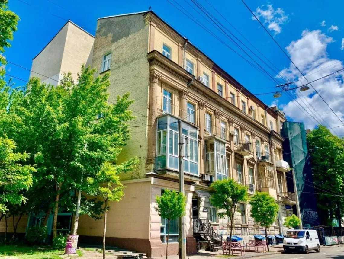 Продажа 2к квартиры в Киеве,  Большая Житомирская ул., 34 1
