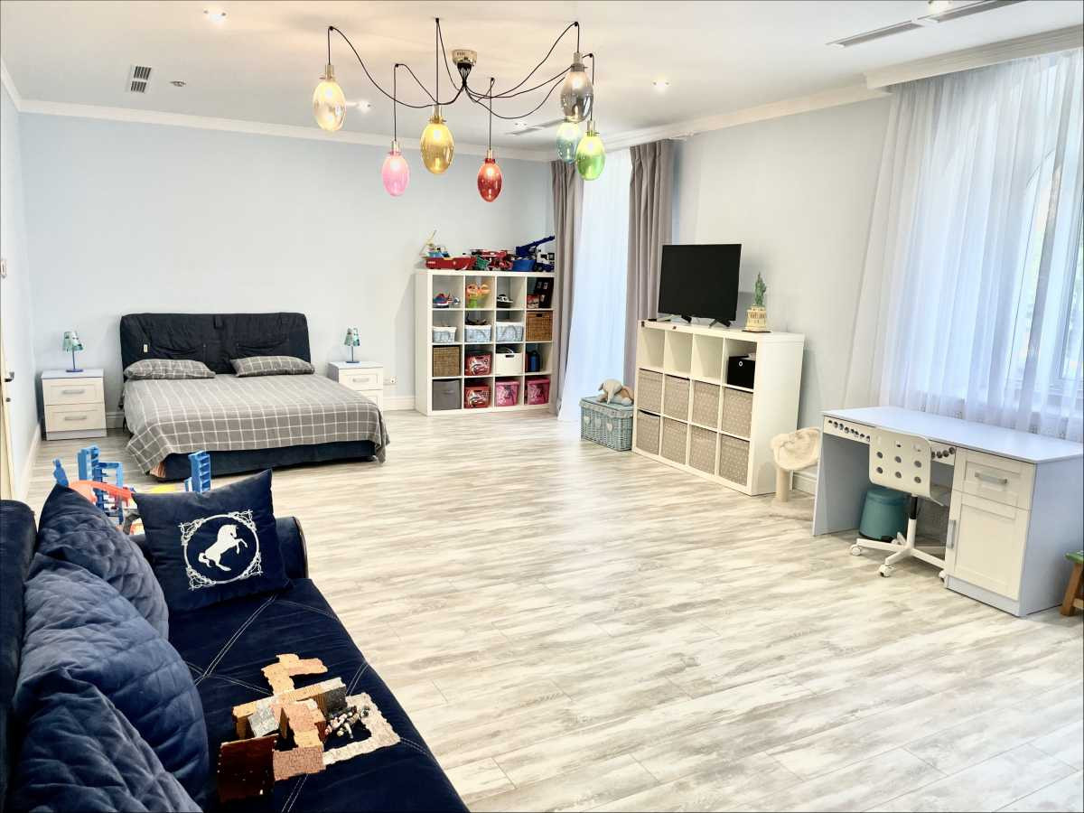 Аренда 6к дома в Киеве, Яслинская ул., 10