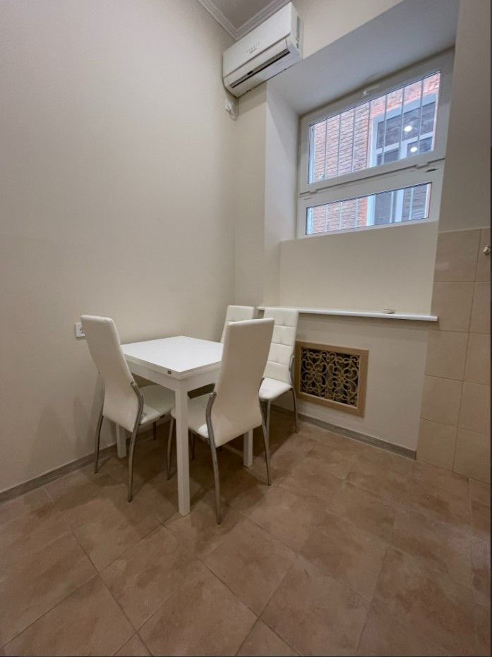 Продажа 3к квартиры в Киеве,  Пушкинская ул., 12 5