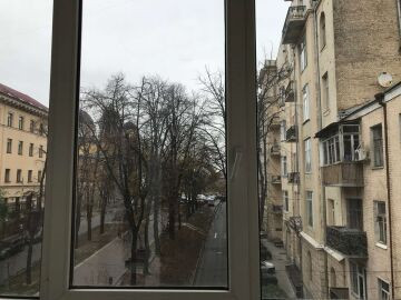 Продажа 8к квартиры в Киеве, Костёльная ул., 6 6