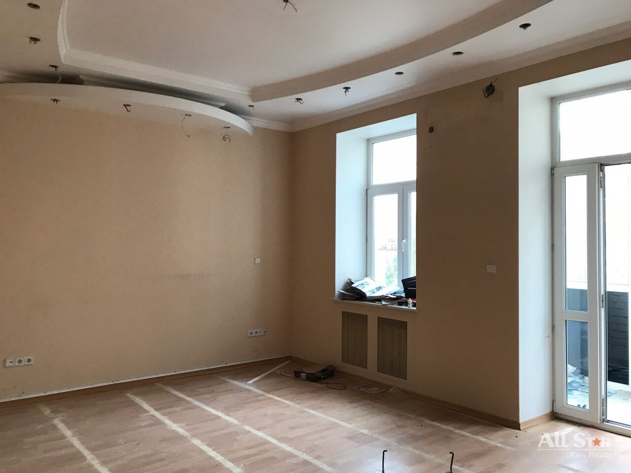 Продажа 8к квартиры в Киеве, Костёльная ул., 6 8