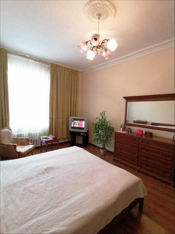 Продажа 2к квартиры в Киеве,  Гринченко Бориса ул., 4 4