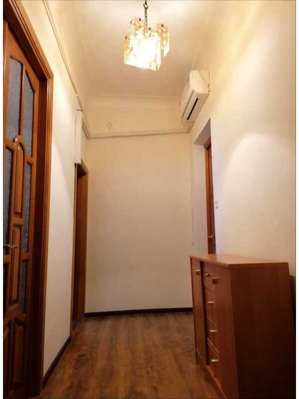 Продажа 2к квартиры в Киеве,  Гринченко Бориса ул., 4 11