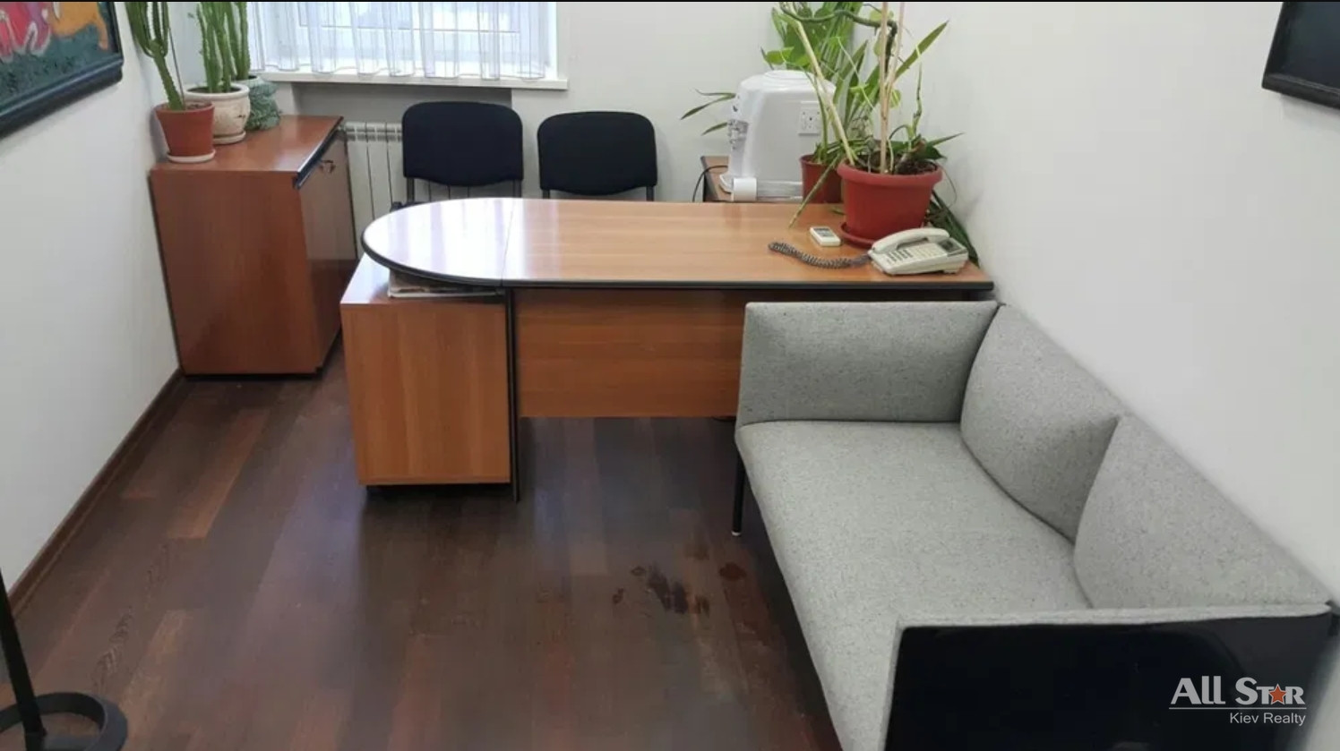 Продажа 2к квартиры в Киеве,  Богдана Хмельницкого ул., 9Б 1