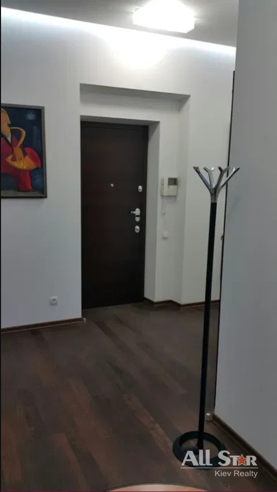 Продажа 2к квартиры в Киеве,  Богдана Хмельницкого ул., 9Б 12