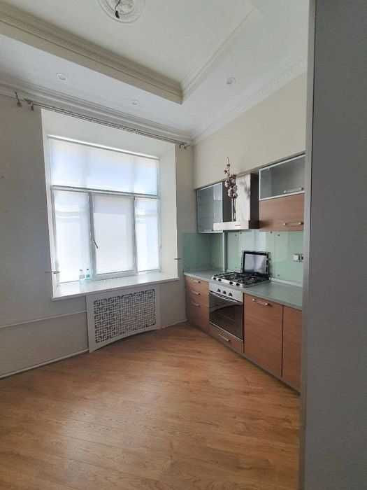 Продажа 3к квартиры в Киеве,  Крещатик ул., 23 6