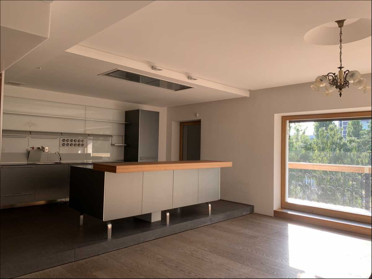 Продажа 4к квартиры в Киеве,  Белокур Катерины ул., 6 2