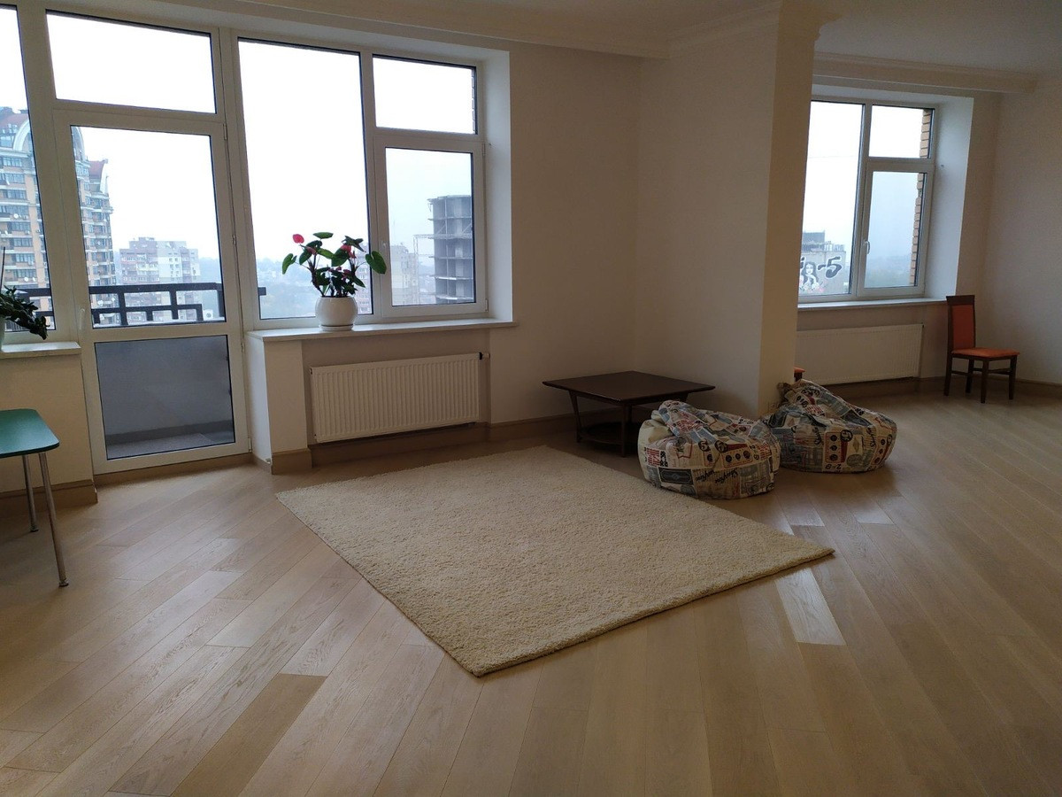 Продажа 6к квартиры в Киеве,  Старонаводницкая ул., 0