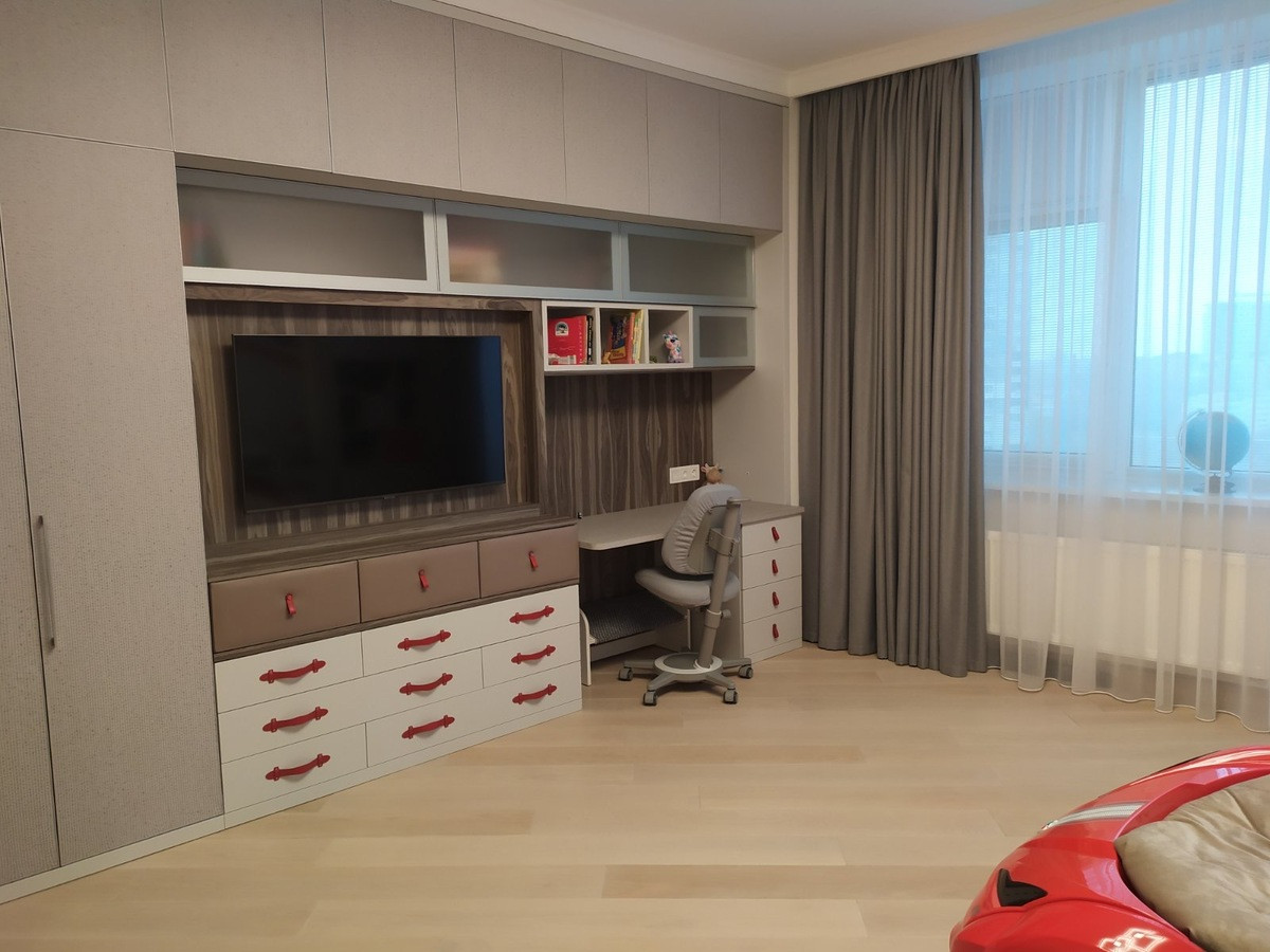 Продажа 6к квартиры в Киеве,  Старонаводницкая ул., 12