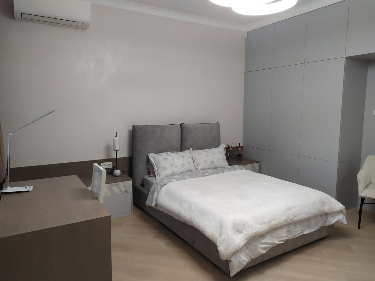 Продажа 6к квартиры в Киеве,  Старонаводницкая ул., 15