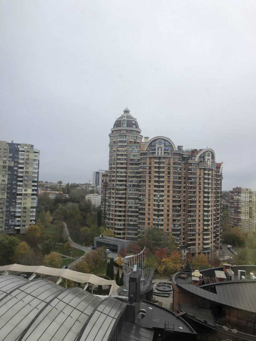 Продажа 6к квартиры в Киеве,  Старонаводницкая ул., 17