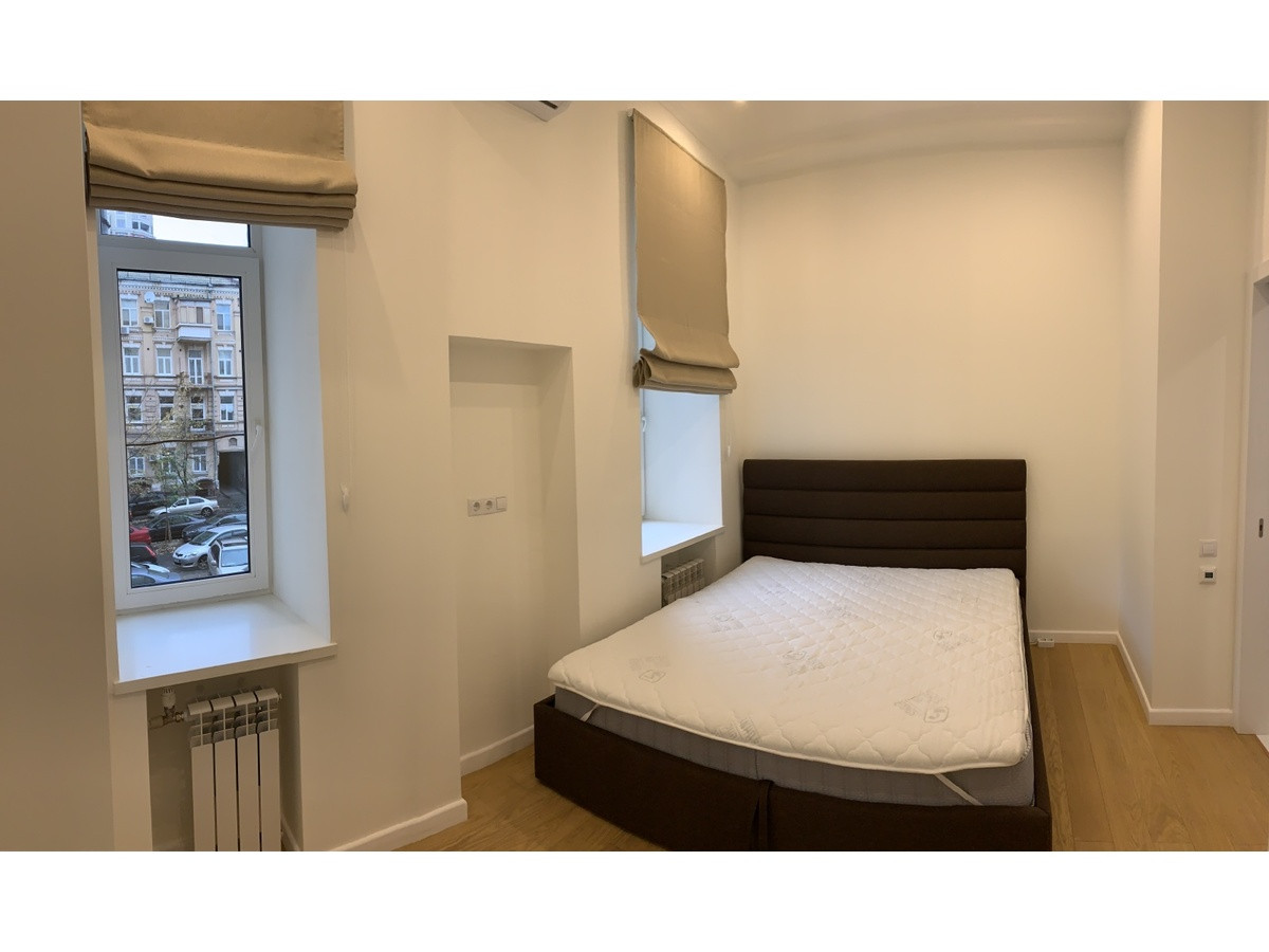 Аренда 3к квартиры в Киеве,  Франко Ивана ул., 20б 5