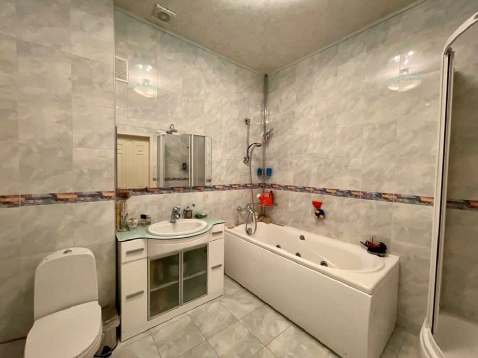 Продажа 5к квартиры в Киеве,  Сечевых стрельцов ул. (Артема ул.), 58 13