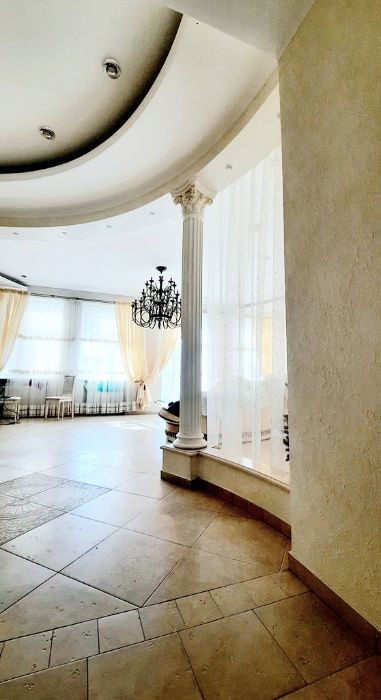Продажа 3к квартиры в Киеве,  Львовская пл., 4 8