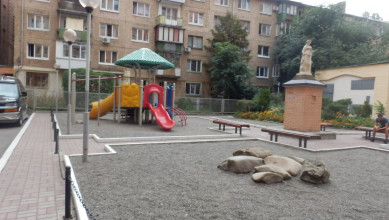 Панаса Мирного ул. 14 sub 3