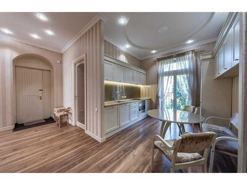 Продажа 2к квартиры в Киеве,  Шелковичная ул., 32/34 0