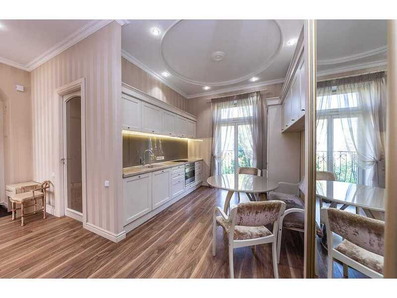 Продажа 2к квартиры в Киеве,  Шелковичная ул., 32/34 5