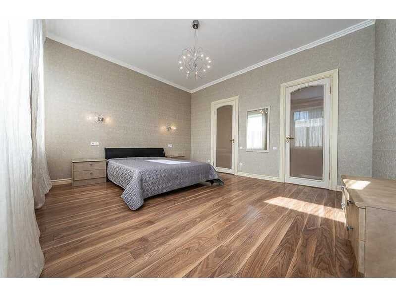 Продажа 2к квартиры в Киеве,  Шелковичная ул., 32/34 13