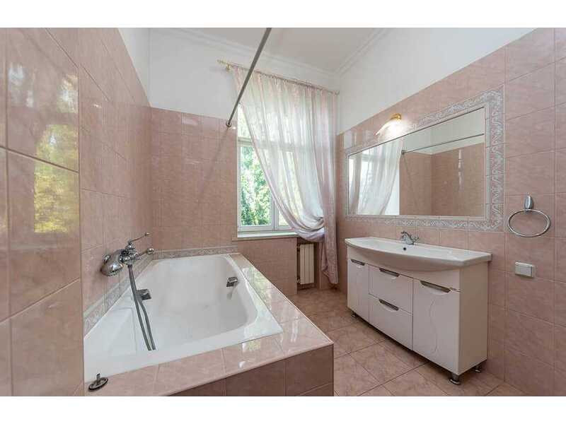 Продажа 2к квартиры в Киеве,  Шелковичная ул., 32/34 17
