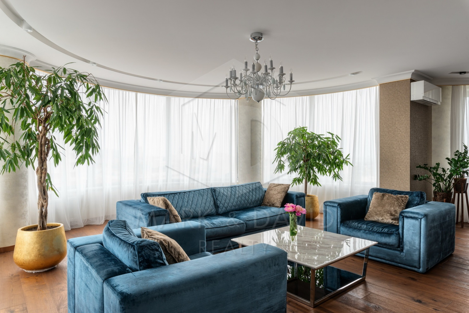 Продажа 4к квартиры в Киеве,  ЖК Златоустовский, Дмитриевская ул., 75 0