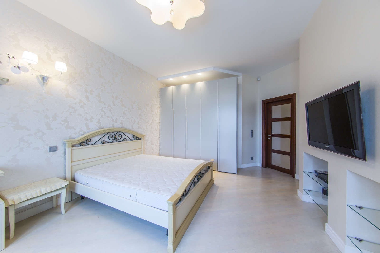 Продажа 3к квартиры в Киеве,  Панаса Мирного ул., 12 1