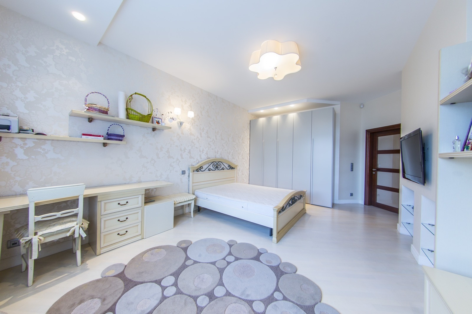 Продажа 3к квартиры в Киеве,  Панаса Мирного ул., 12 6