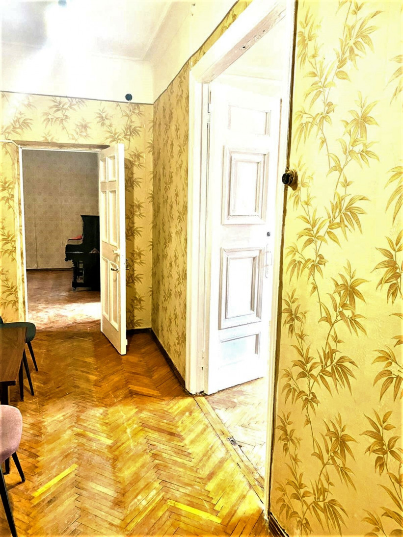 Продажа 3к квартиры в Киеве,  Никольско-Ботаническая ул., 2 4